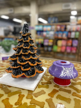 10/01/2024 - Light up Halloween Ceramics - 6:30pm