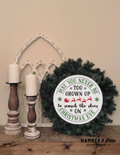 11/30/2026 - A Very Merry Entryway - 6:pm