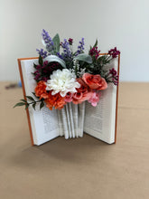 08/21/2025 - Pages & Petals Workshop - 6pm