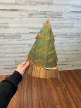 12/07/2025 - Resin Acacia Wood Cutting Boards Workshop - 1:30pm LIMITED SPOTS