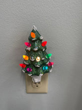 12/05/2025 - Kids Night Out: Christmas Tree Night Lights - 6pm