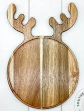 11/05/2026 - Intro to Resin Pour: Acacia Wood Cutting Boards Workshop - 6:30pm
