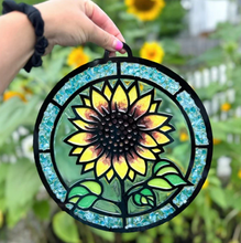 06/09/2026 - Crushed Glass Resin Sun Catchers - 6:30pm LIMITED SEATS