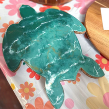 02/14/2026 - Resin Acacia Wood Cutting Boards Workshop - 2:30pm